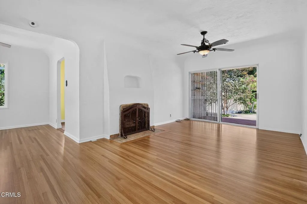 842 E Glenoaks Boulevard, Glendale, CA 91207 - Photo 3 of 25, Glendale, CA