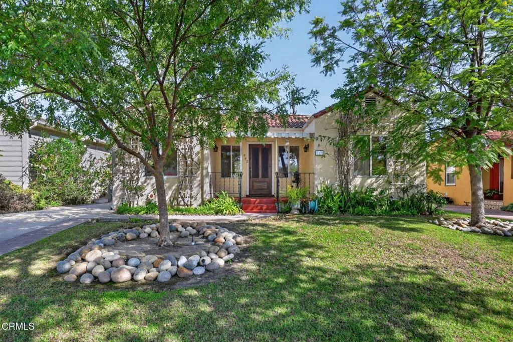 842 E Glenoaks Boulevard, Glendale, CA 91207 - Main photo, Glendale, CA