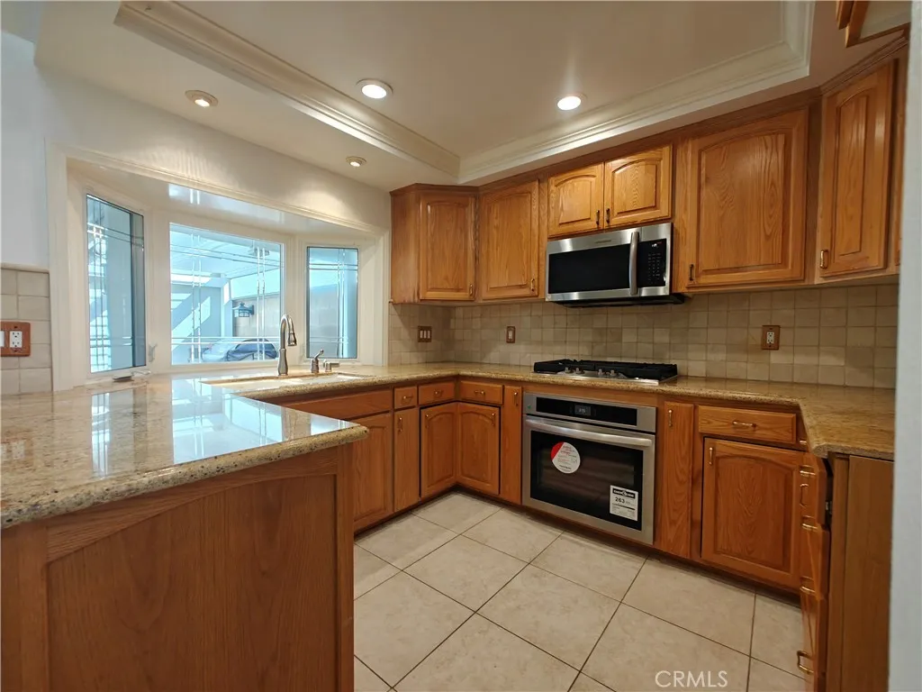 10 Columbine, Irvine, CA 92604 - Photo 5 of 21, Irvine, CA