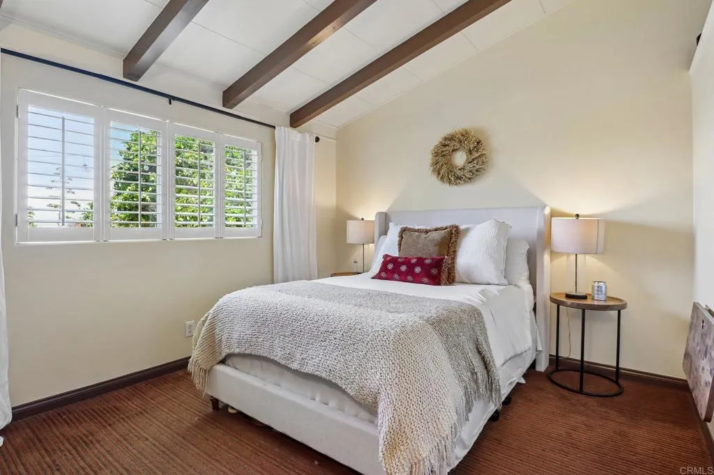 https://cdn.realtyfeed.com/cdn/127/306773210/f0cec3216ff663cb7573d556aad36483.webp
