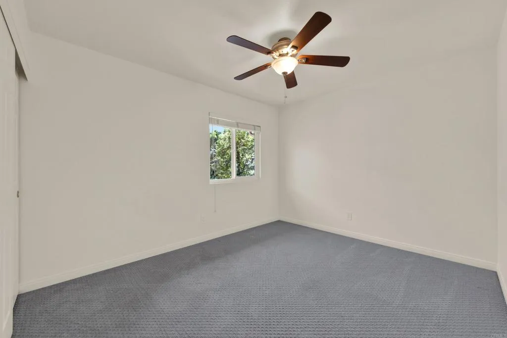 https://cdn.realtyfeed.com/cdn/127/306773216/2a683b0618b7c6da02d6b20a0d296684.webp