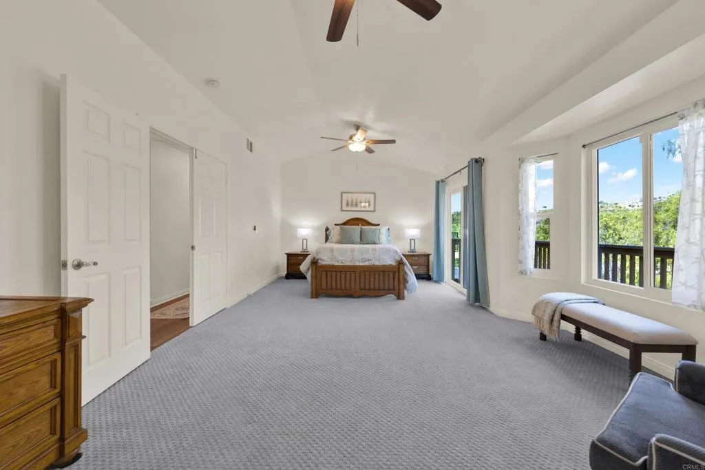 https://cdn.realtyfeed.com/cdn/127/306773216/f67a9fe051f8d7640f7081c6b386ef8e.webp