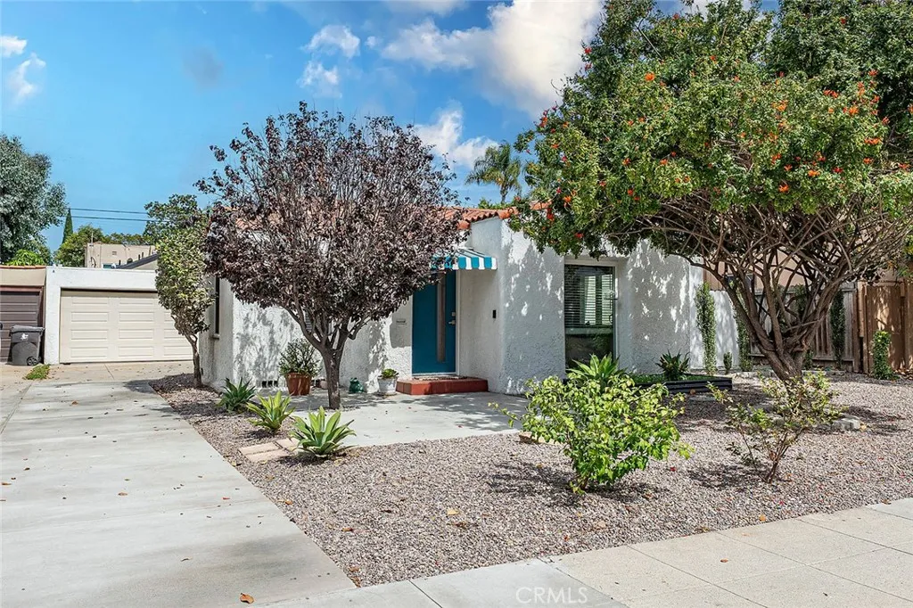2310 Magnolia Avenue, Long Beach, CA 90806 - Main photo, Long Beach, CA