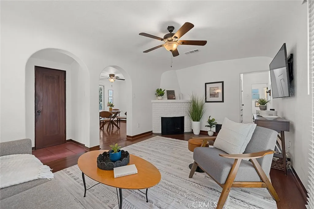2310 Magnolia Avenue, Long Beach, CA 90806 - Photo 3 of 50, Long Beach, CA