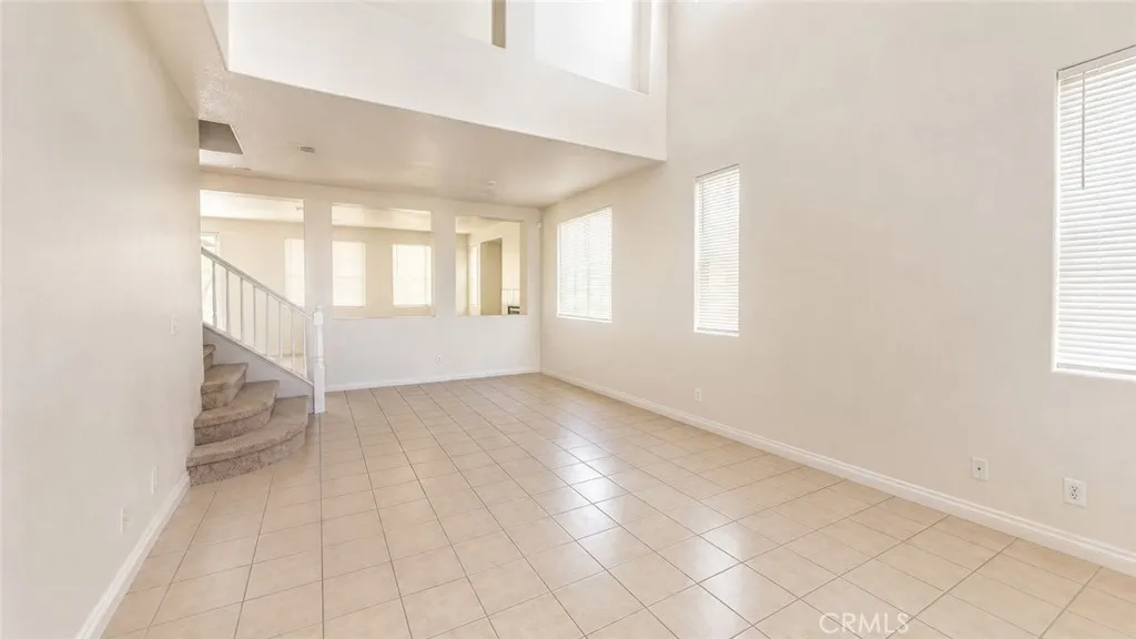 2324 E Newgrove, Lancaster, CA 93535 - Photo 4 of 27, Lancaster, CA