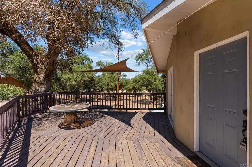 https://cdn.realtyfeed.com/cdn/127/306773333/56aa0129cca2b4c28e9b39dce65e00b7.webp