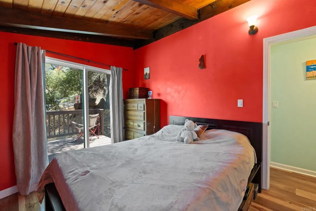 https://cdn.realtyfeed.com/cdn/127/306773333/e6459d935d7f614a9f3015c982cc292f.webp