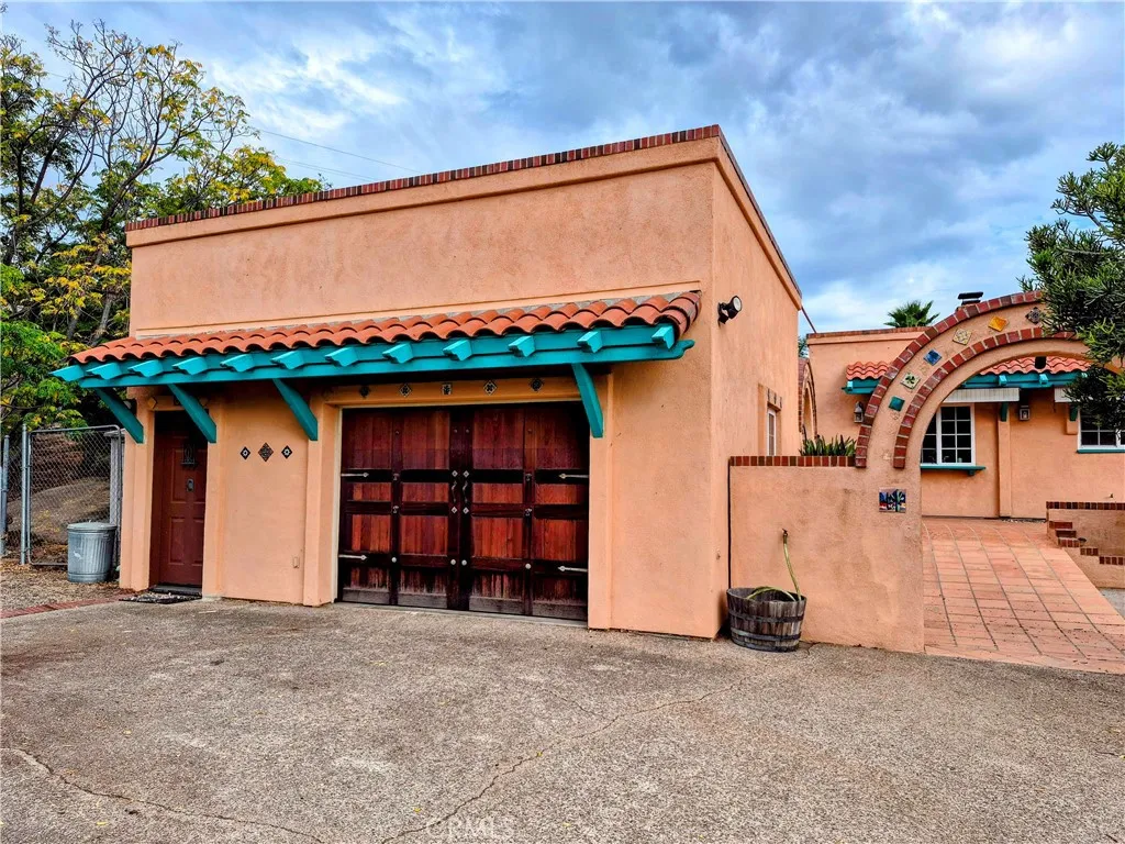 https://cdn.realtyfeed.com/cdn/127/306773334/f94ba5d2b9489f25f85bffffb7cc5c53.webp