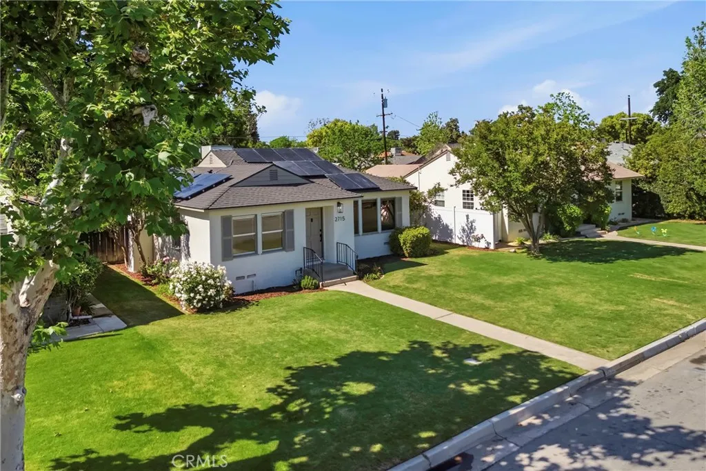 2715 Cedar, Bakersfield, CA 93301 - Photo 4 of 39, Bakersfield, CA
