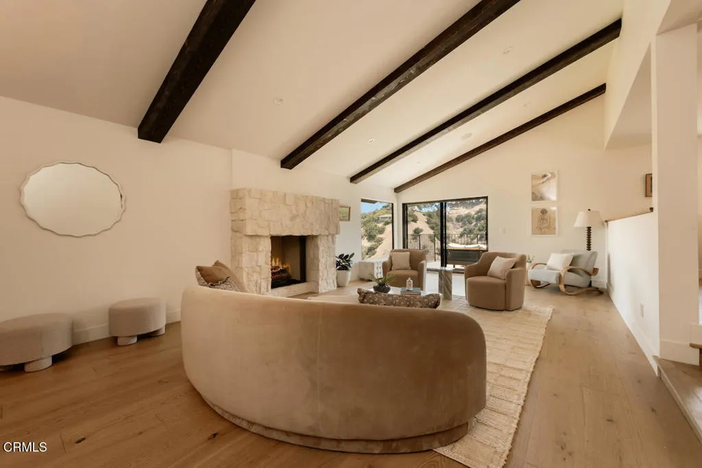 3250 Coldwater Canyon Avenue, Los Angeles, CA 91604 - Photo 4 of 34, Los Angeles, CA