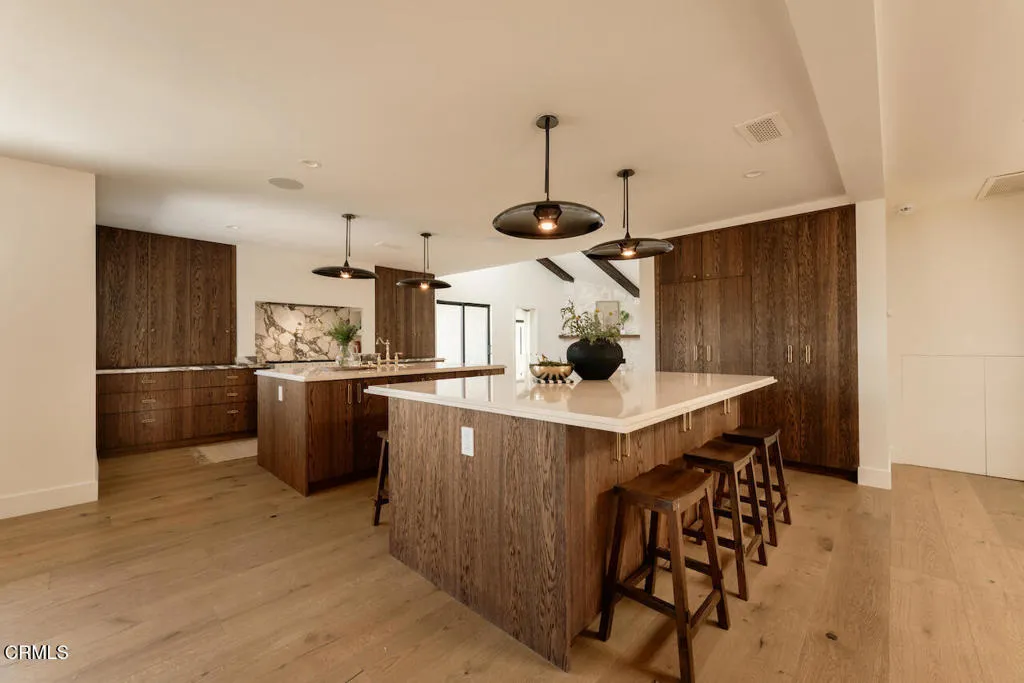 3250 Coldwater Canyon Avenue, Los Angeles, CA 91604 - Photo 5 of 34, Los Angeles, CA