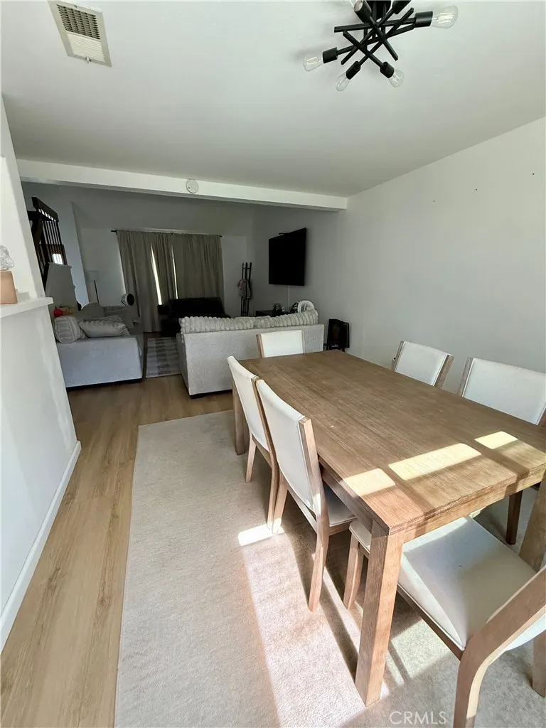 https://cdn.realtyfeed.com/cdn/127/306773392/331dee8f312e73f3b191ae826d420442.webp