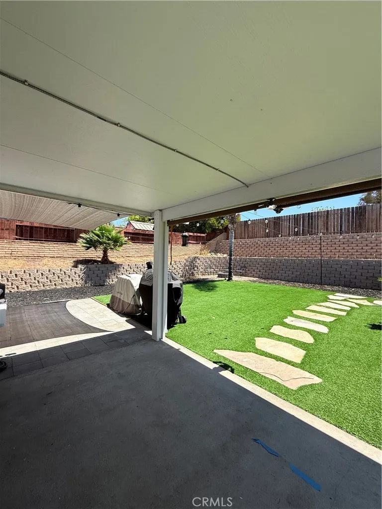 https://cdn.realtyfeed.com/cdn/127/306773392/7ec829d1c0a209d221d9acea78efceba.webp