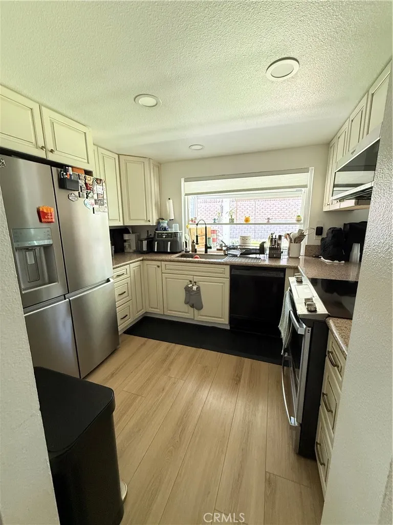 https://cdn.realtyfeed.com/cdn/127/306773392/f8fb567e299d8044499fad2c903d2fe0.webp