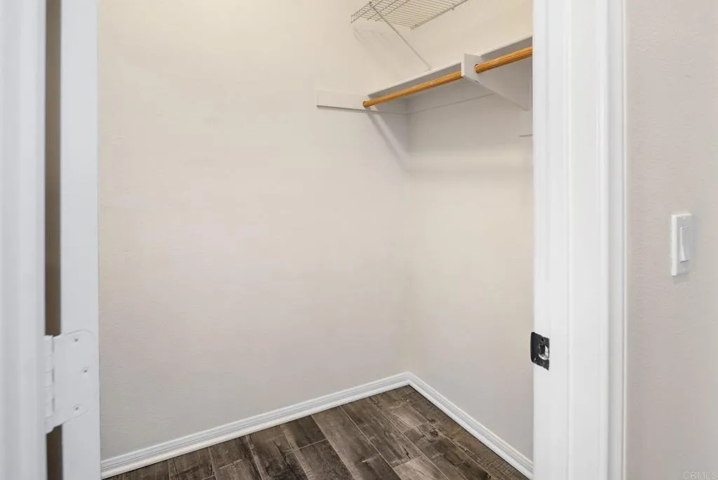 https://cdn.realtyfeed.com/cdn/127/306773419/4039810084aa5450b5ec64bfc1ed3d84.webp