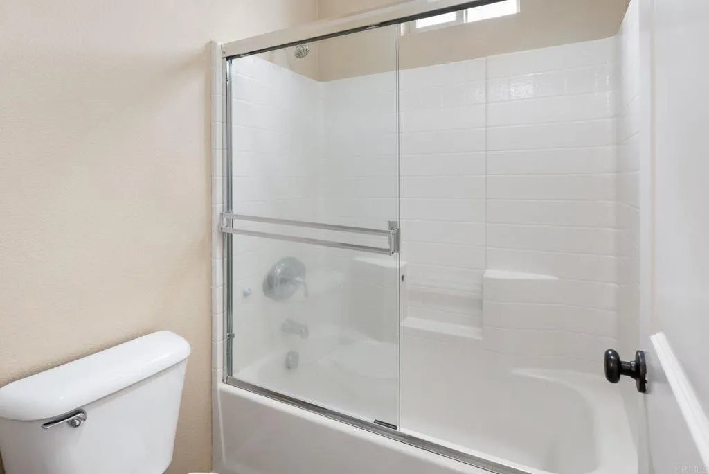 https://cdn.realtyfeed.com/cdn/127/306773419/a4bf3f9b26cde3daf70d1b665bb30e16.webp