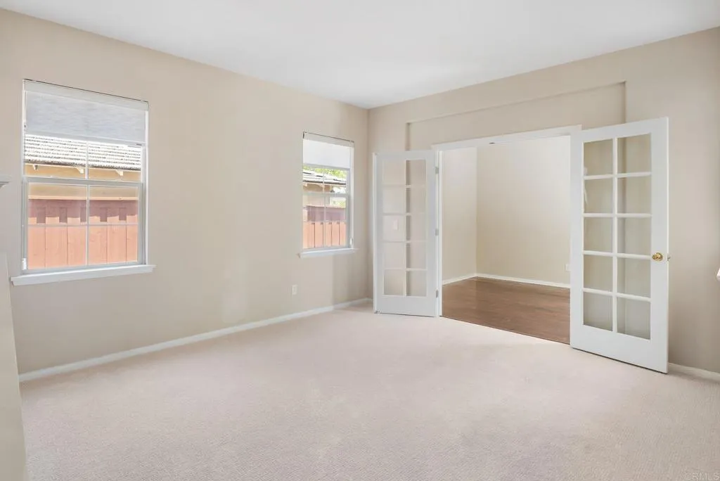 https://cdn.realtyfeed.com/cdn/127/306773419/c6c3702ac3359a18d875fc2ea41345e4.webp
