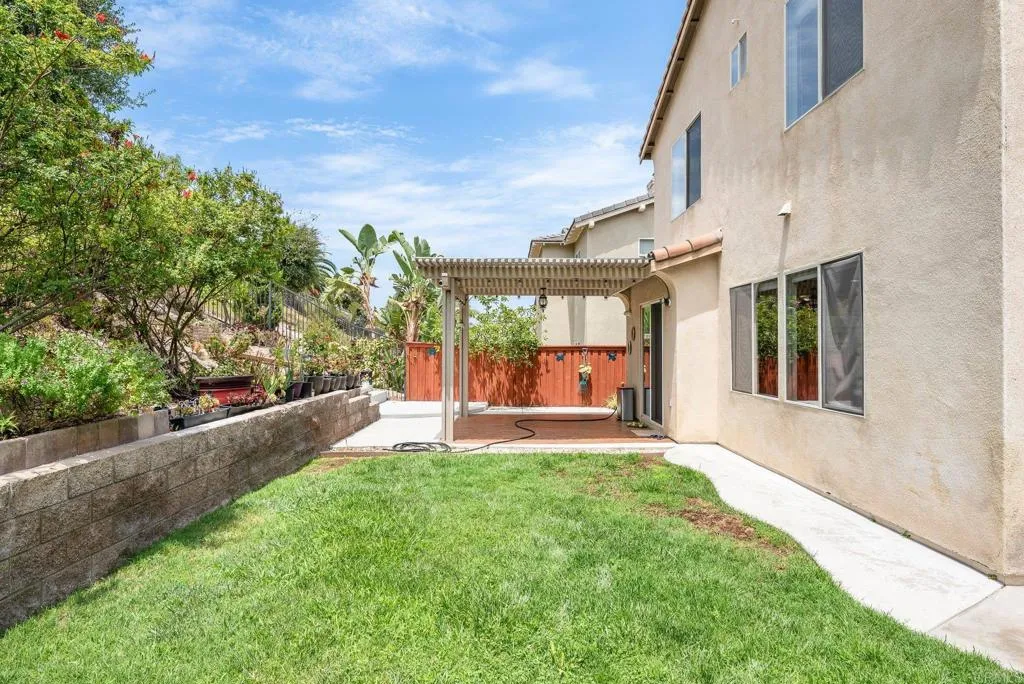 https://cdn.realtyfeed.com/cdn/127/306773419/e0af7e253f59b0160c07d7a0f5a998e3.webp