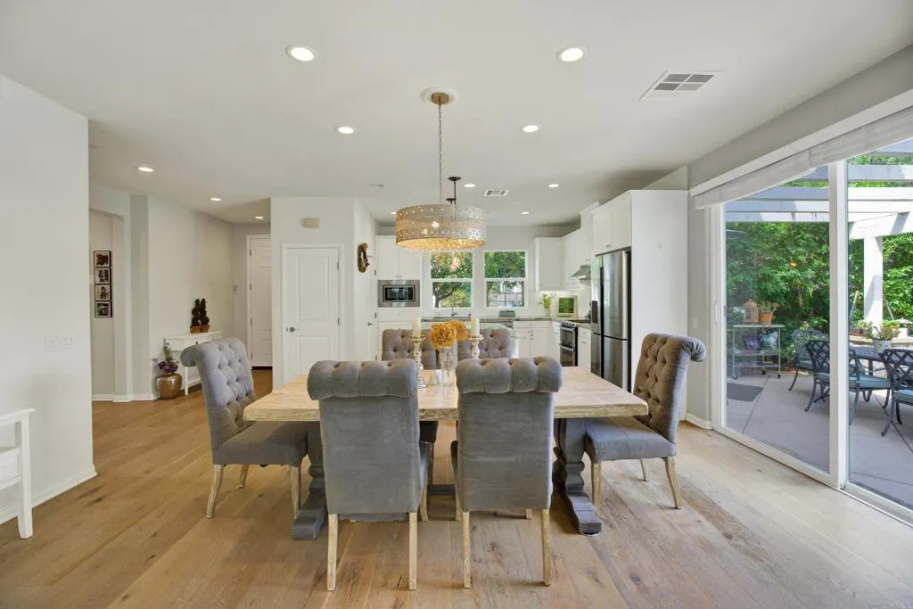 https://cdn.realtyfeed.com/cdn/127/306773422/8ddc8f606bd1f7c16e69a38e992c79e3.webp