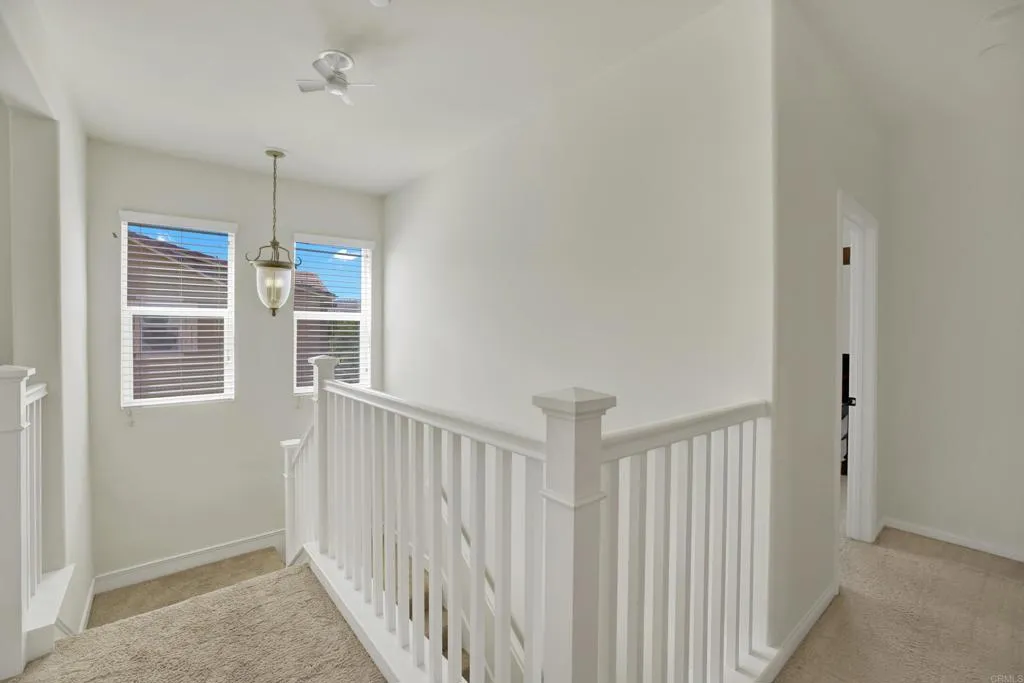 https://cdn.realtyfeed.com/cdn/127/306773422/a338680c1cb213376ae272530b9a24d3.webp