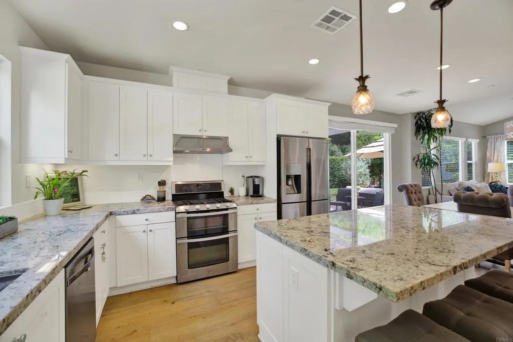 https://cdn.realtyfeed.com/cdn/127/306773422/c538bef5af198c8c85fadfcef62492de.webp