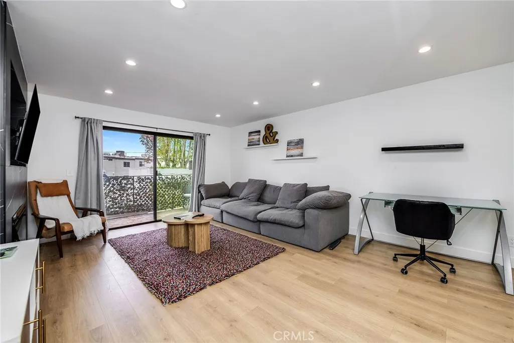 4311 Colfax, Studio City, CA 91604 - Photo 2 of 20, Studio City, CA