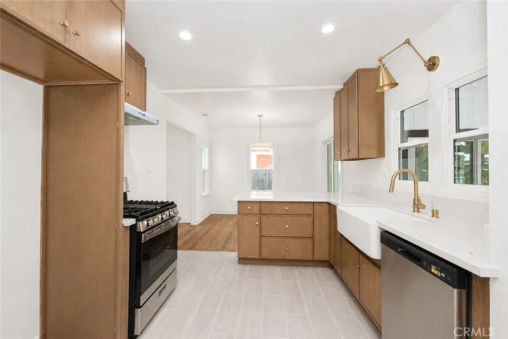 612 King Street, Monrovia, CA 91006 - Main photo, Monrovia, CA