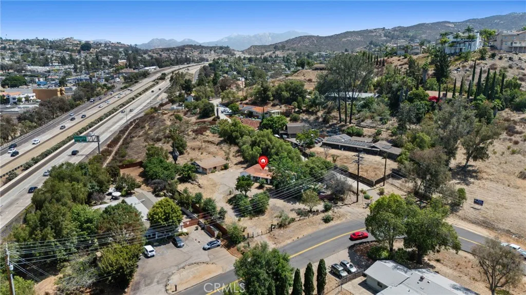 https://cdn.realtyfeed.com/cdn/127/306773496/06640049066c339859bfbb8d5fcaa12b.webp