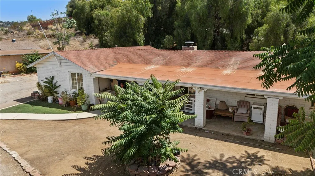 https://cdn.realtyfeed.com/cdn/127/306773496/370ca0edab2246f7153c4e37b57be2fb.webp