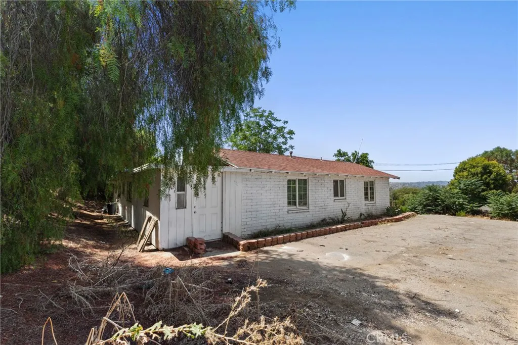 https://cdn.realtyfeed.com/cdn/127/306773496/522dac3c6ebac91928390dd4bbff2062.webp