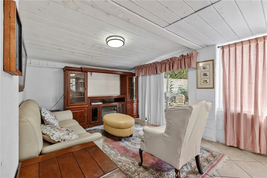 https://cdn.realtyfeed.com/cdn/127/306773496/746b63a20374ad003a197e8c223abade.webp