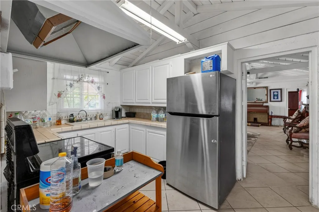 https://cdn.realtyfeed.com/cdn/127/306773496/edba99792b30c54e642c235af850e370.webp