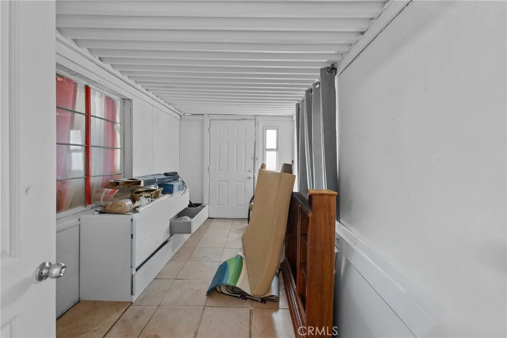 https://cdn.realtyfeed.com/cdn/127/306773496/f557bf5749dfc528514cac2e9a112a99.webp