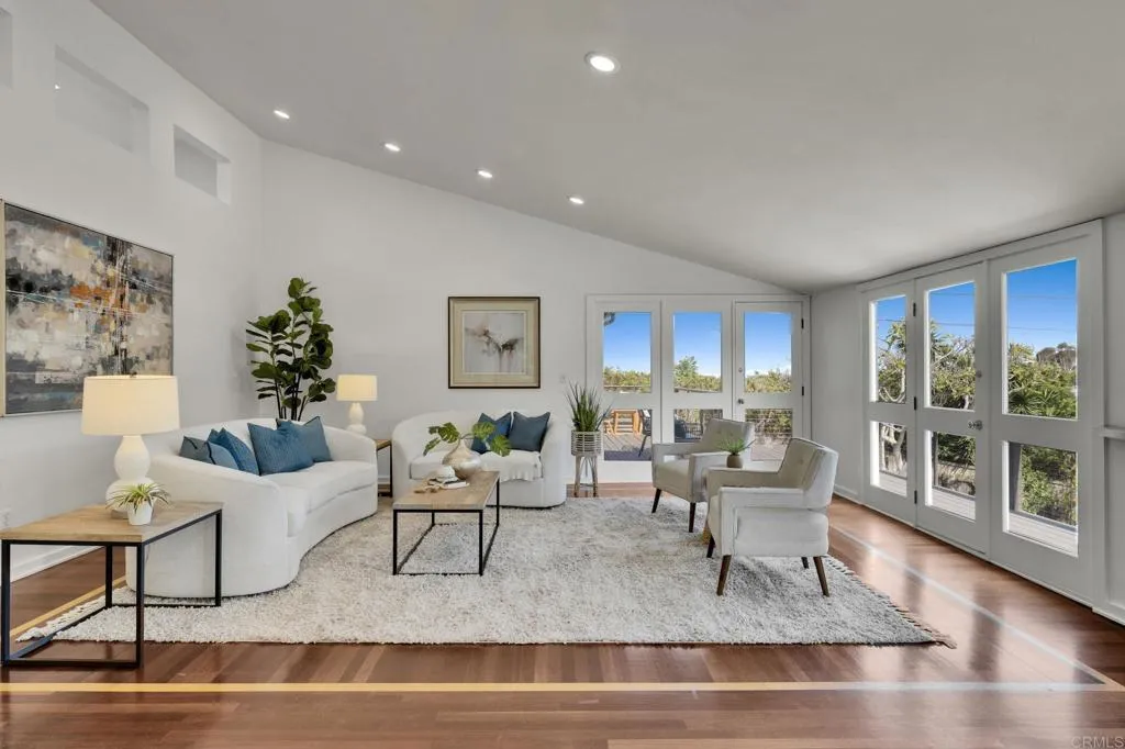 https://cdn.realtyfeed.com/cdn/127/306773556/4d779bd50e5a9903d0ec3906ec6a1309.webp