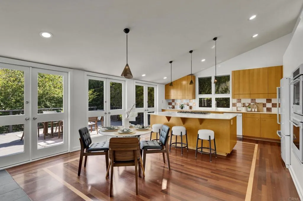 https://cdn.realtyfeed.com/cdn/127/306773556/d60162954c64b93d6a2bc9bd224d90bf.webp