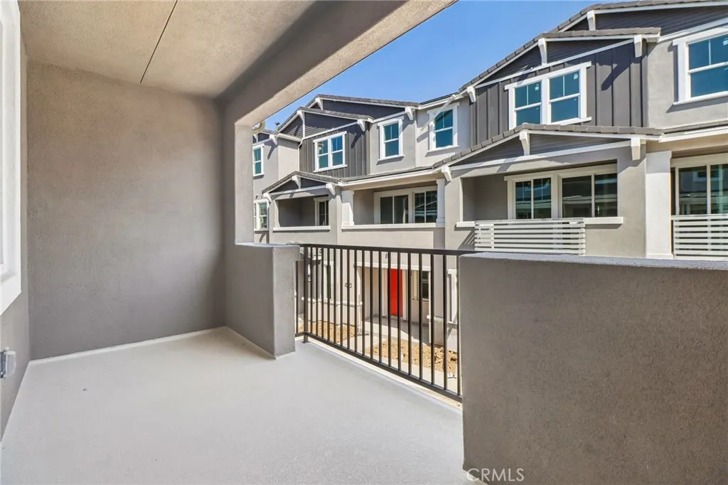 https://cdn.realtyfeed.com/cdn/127/306773597/46f88011c9823ecc5a605f22dc1100c9.webp