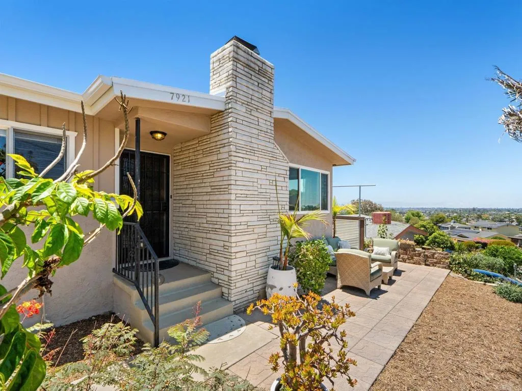 https://cdn.realtyfeed.com/cdn/127/306773603/140207e41a74a5d8b42e9b3755e80df5.webp
