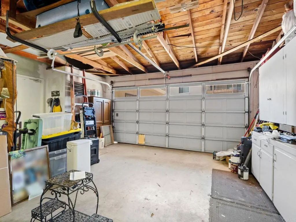 https://cdn.realtyfeed.com/cdn/127/306773603/3deb87c71dd74898069b699dab1a7f94.webp