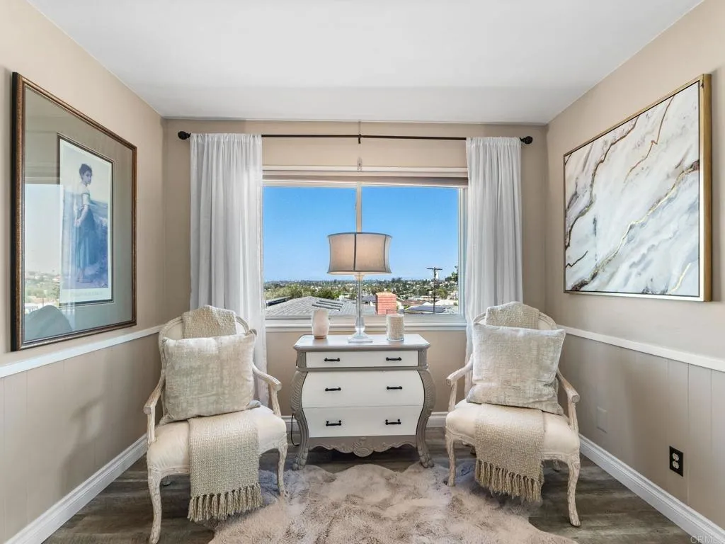 https://cdn.realtyfeed.com/cdn/127/306773603/c5e4bcb841126e1e8ce9666423bae8d4.webp