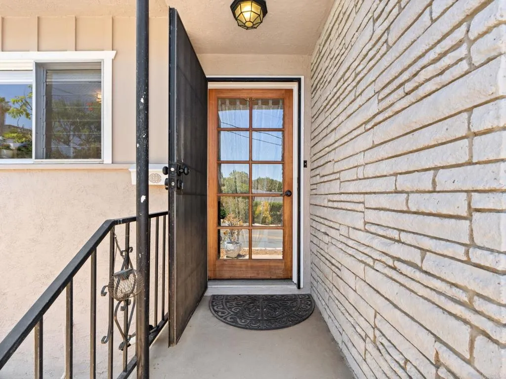 https://cdn.realtyfeed.com/cdn/127/306773603/cfcefee3cbccf5dcd79a8e8139e02e18.webp
