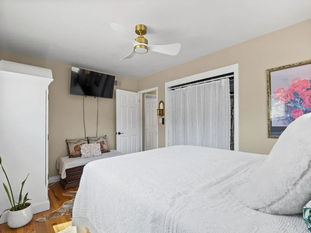 https://cdn.realtyfeed.com/cdn/127/306773603/f84e2d1e43268cc27e7a4dbcaa7ffe0c.webp