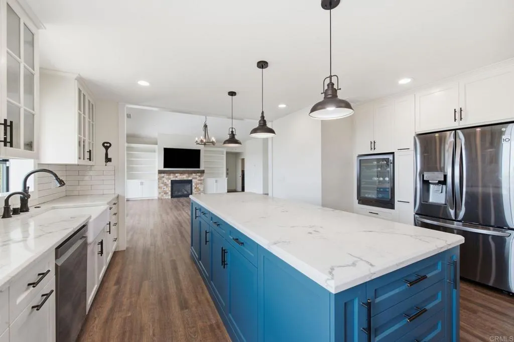 https://cdn.realtyfeed.com/cdn/127/306773622/4fa315ad635c875a0fbb14d15b1fa936.webp