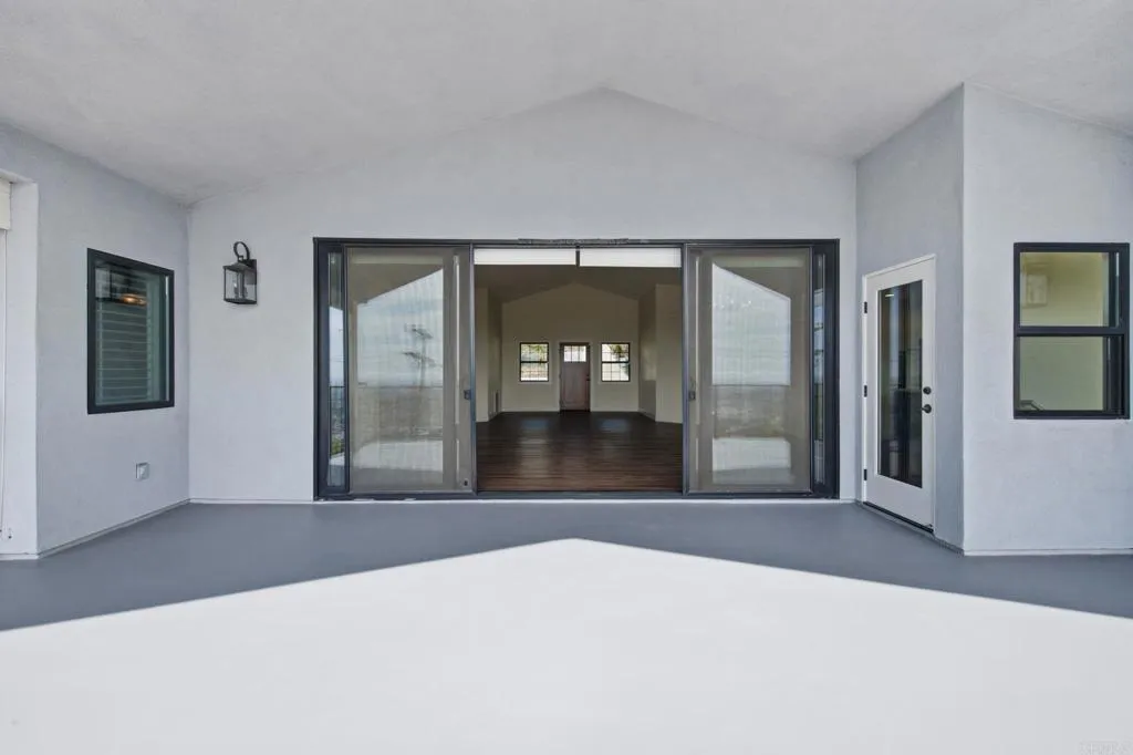 https://cdn.realtyfeed.com/cdn/127/306773622/efc8c50d4d34b87ec6353840f60e08cf.webp
