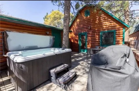 437 Victoria Lane, Sugarloaf, CA 92386 - Main photo, Sugarloaf, CA