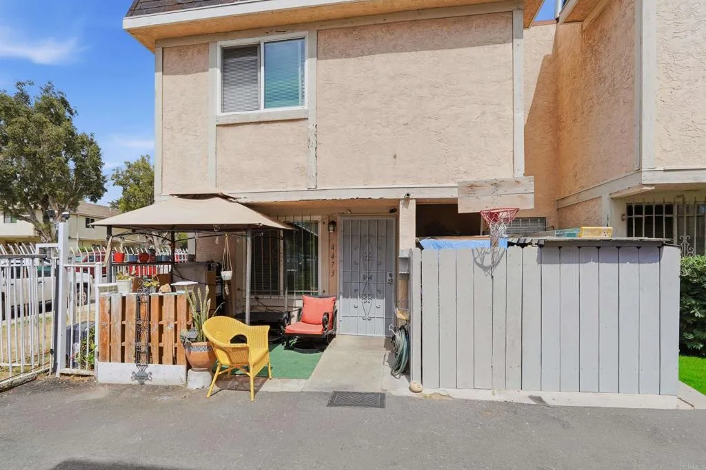 https://cdn.realtyfeed.com/cdn/127/306773670/6dce9ba08e4f6dec68dc7d068963a16a.webp