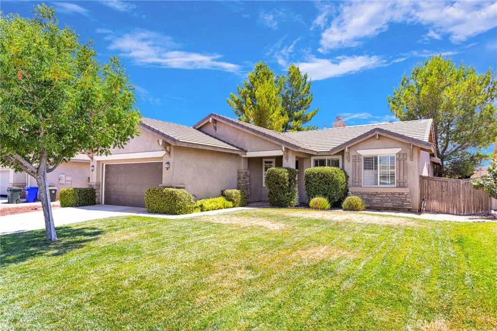 11611 Danielle, Adelanto, CA 92301 - Photo 2 of 32, Adelanto, CA