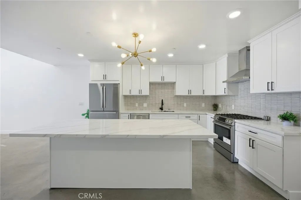 2160 Clifford, Los Angeles, CA 90026 - Photo 5 of 31, Los Angeles, CA