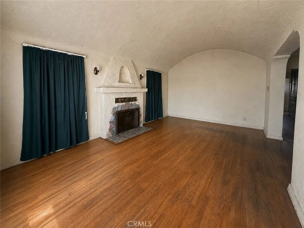 2211 W 79th Street, Inglewood, CA 90305 - Photo 3 of 30, Inglewood, CA