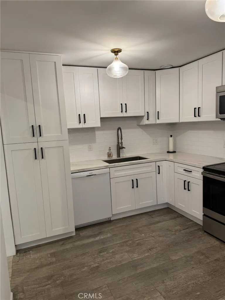 165 N Swall Unit 101, Beverly Hills, CA 90211 - Photo 4 of 16, Beverly Hills, CA