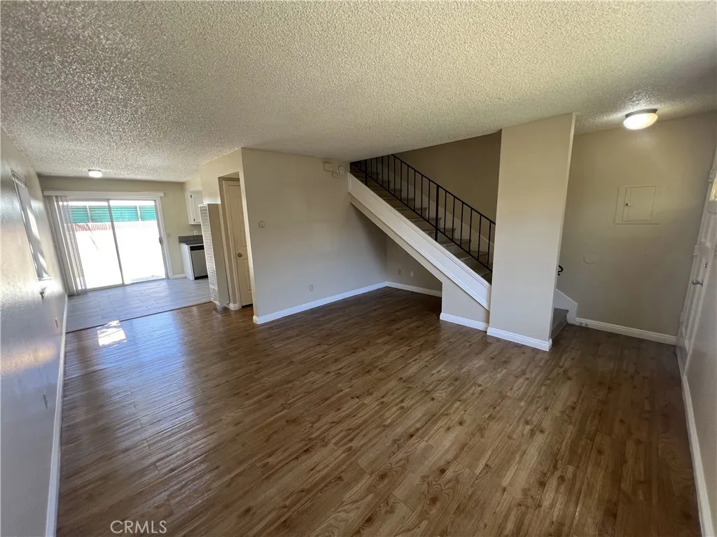 1077 E 71st Way, Long Beach, CA 90805 - Photo 3 of 10, Long Beach, CA
